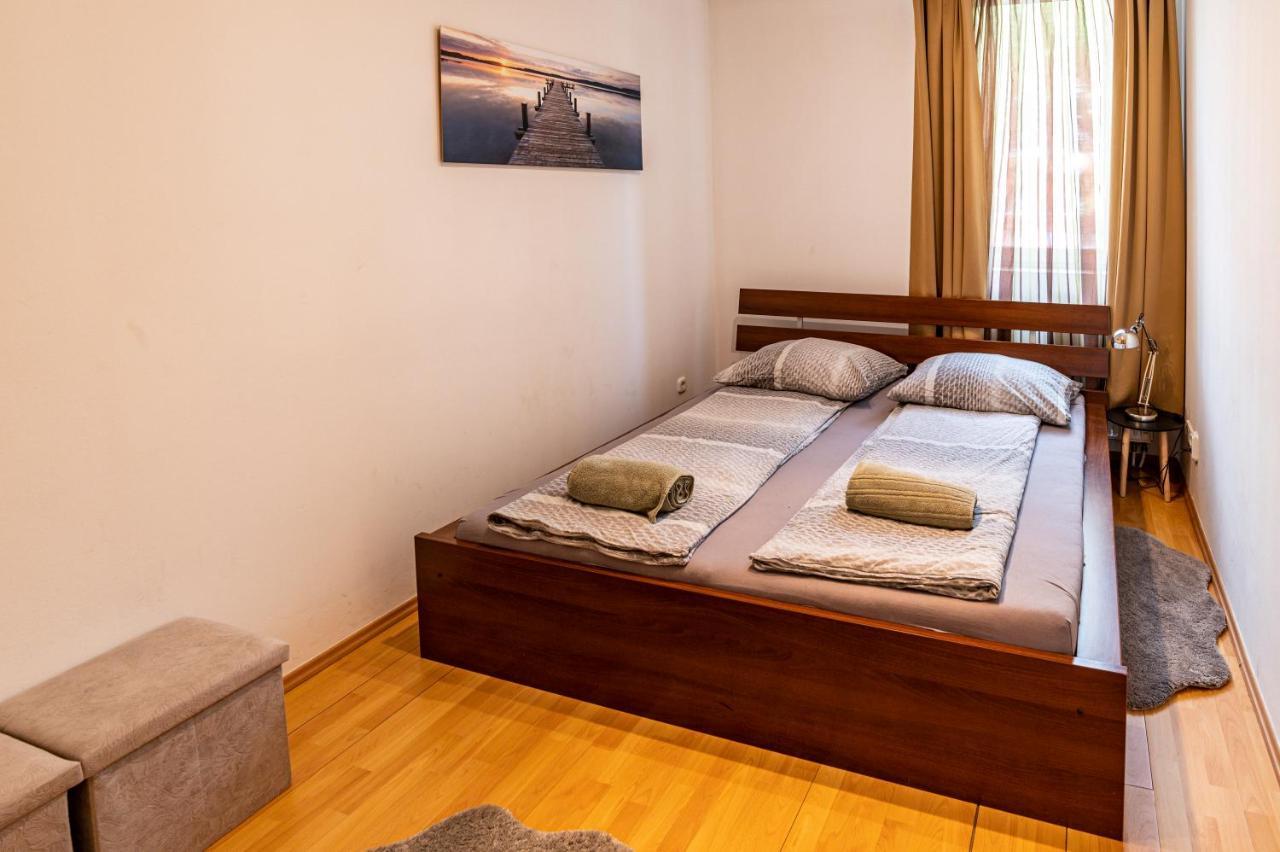 Elite Center Apartman Segedyn Zewnętrze zdjęcie